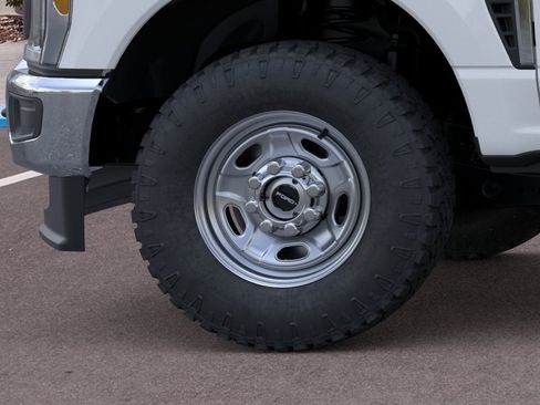 New 2026 Ford F250 XL AWD/4WD image 19