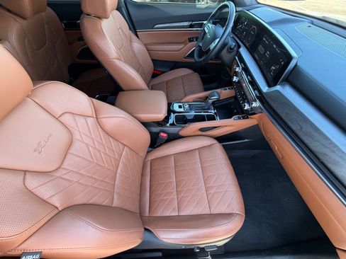 Certified 2025 Kia Telluride SX Prestige X-Line AWD/4WD image 11