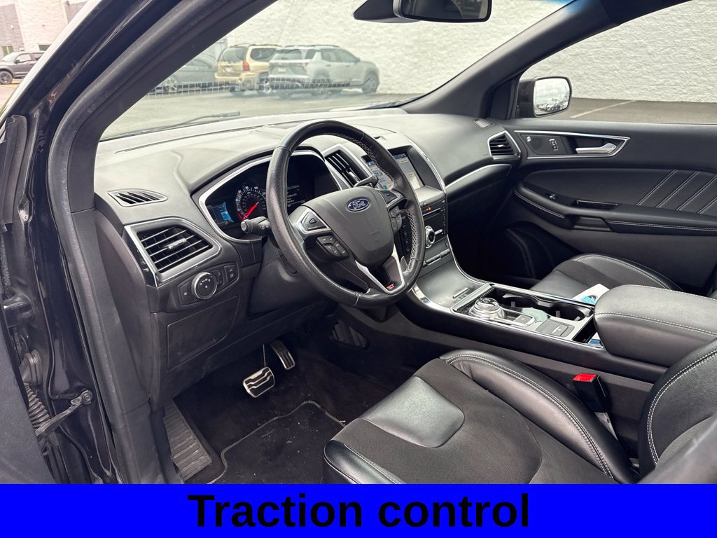 Used 2019 Ford Edge ST AWD/4WD image 11