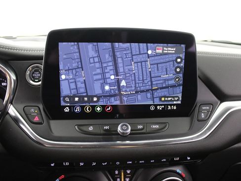 Used 2025 Chevrolet Blazer LT FWD image 33
