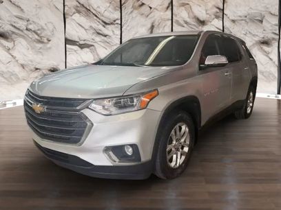 Used 2020 Chevrolet Traverse LT