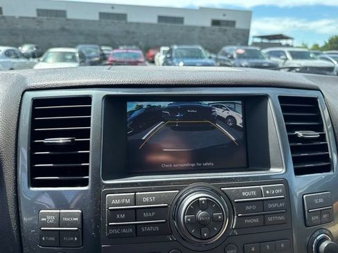 Used 2014 Nissan Armada Platinum w/ Platinum Reserve Package RWD image 12
