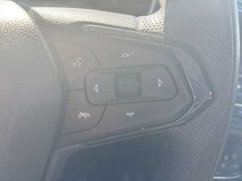 Used 2023 Chevrolet TrailBlazer LT image 32