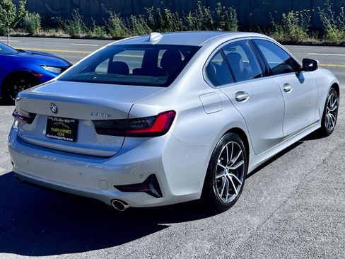 Used 2021 BMW 330e w/ Convenience Package RWD image 6