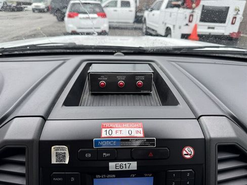 Used 2021 Ford F550 4x4 Regular Cab Super Duty image 27