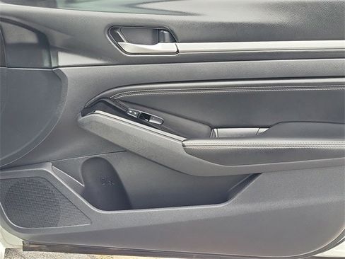 Certified 2023 Nissan Altima 2.5 SL image 16