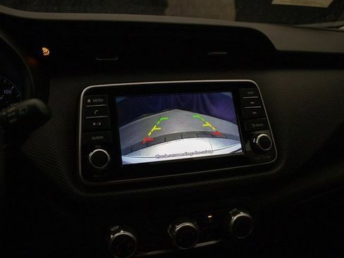 New 2025 Nissan Kicks Play S image 35