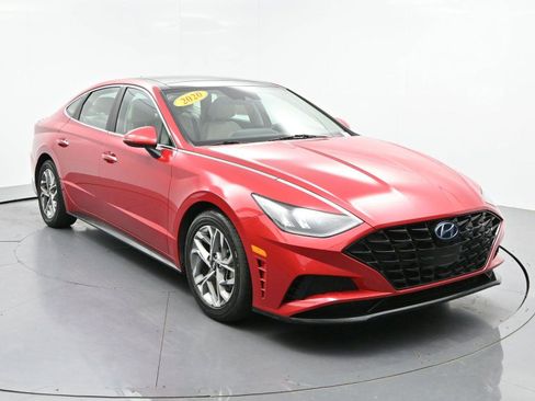 Used 2020 Hyundai Sonata SEL FWD image 2