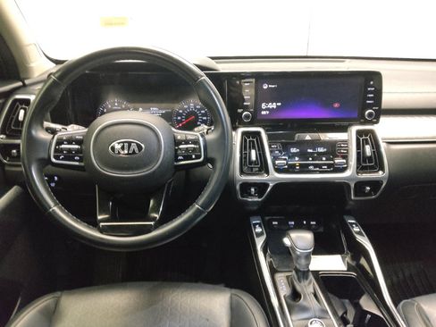 Used 2021 Kia Sorento SX image 22