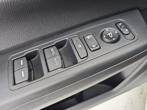 Used 2024 Honda CR-V EX image 31