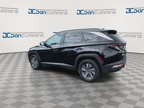 Used 2023 Hyundai Tucson Blue AWD/4WD image 6