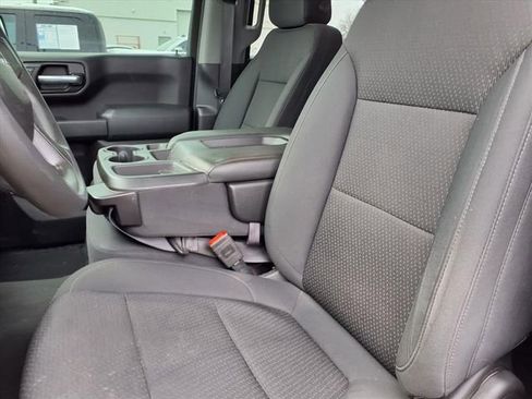 Used 2020 Chevrolet Silverado 1500 Custom Trail Boss w/ Custom Convenience Package image 3