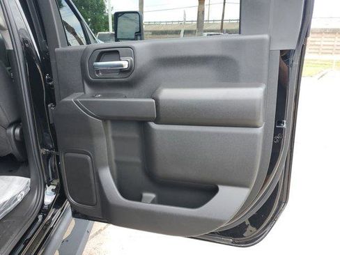New 2026 Chevrolet Silverado 2500 Custom w/ Custom Value Package AWD/4WD image 11