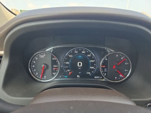 Used 2018 GMC Acadia Denali w/ Technology Package FWD image 34