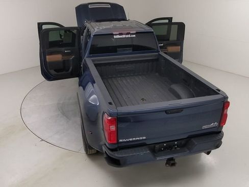 Used 2021 Chevrolet Silverado 3500 High Country image 55