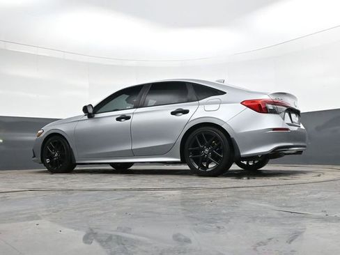 Used 2023 Honda Civic Sport image 34