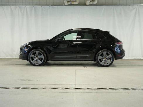 Certified 2026 Porsche Macan AWD/4WD image 2