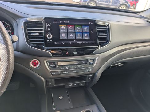 Used 2025 Honda Ridgeline TrailSport image 28