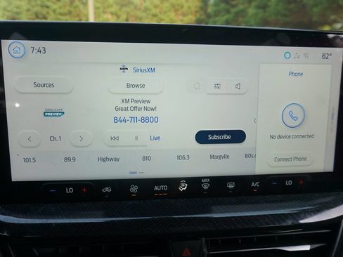 Used 2024 Ford Escape ST-Line w/ Tech Pack #1 FWD image 11