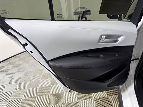 Used 2024 Toyota Corolla SE image 21