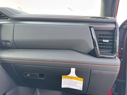 New 2025 GMC Sierra 1500 AT4 w/ AT4 Premium Package image 25