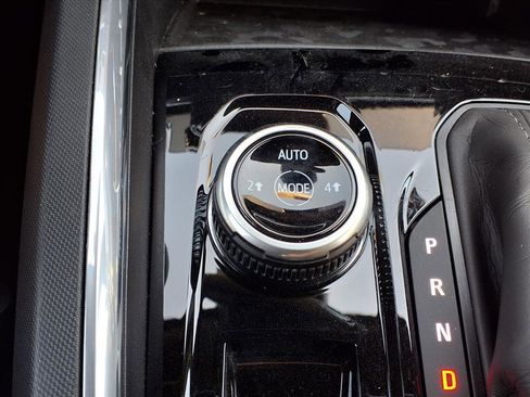 New 2026 GMC Canyon Elevation w/ Convenience Package image 6