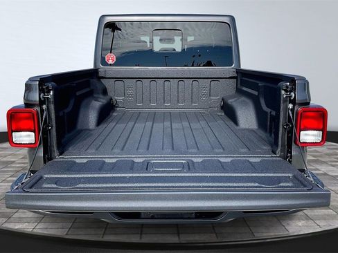 New 2026 Jeep Gladiator Sport image 16