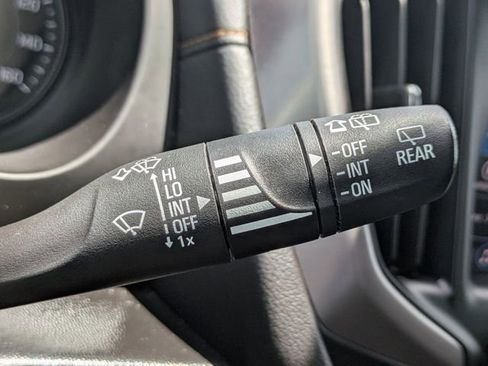 Used 2023 GMC Terrain AT4 image 28