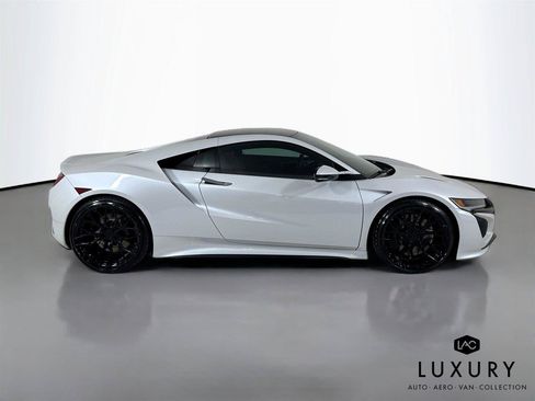 Used 2018 Acura NSX AWD/4WD image 7