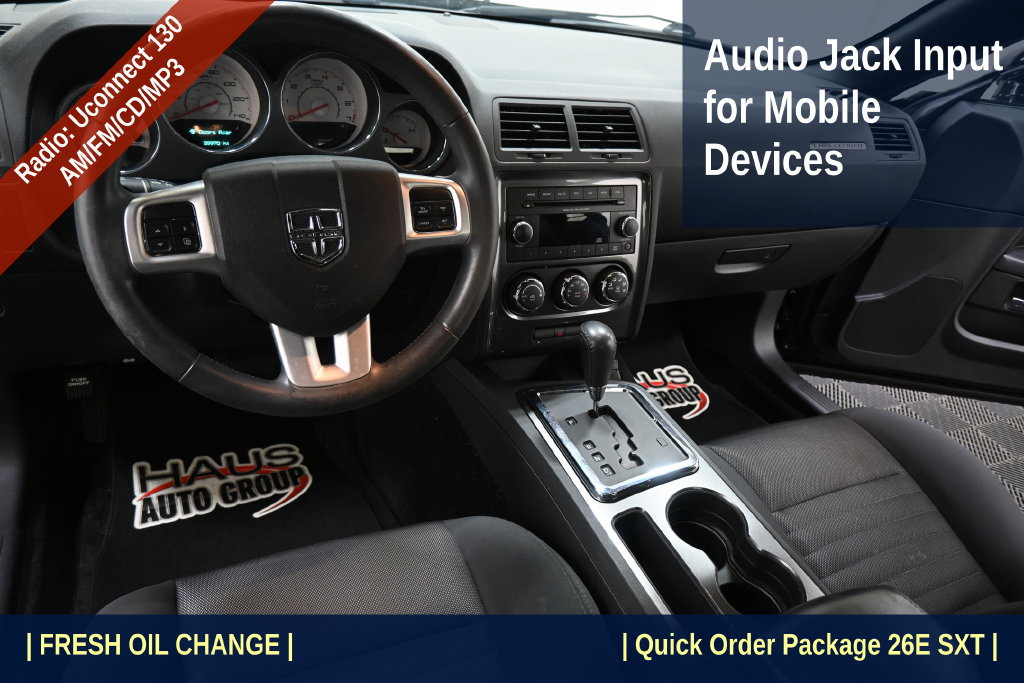 Used 2013 Dodge Challenger SXT RWD image 4