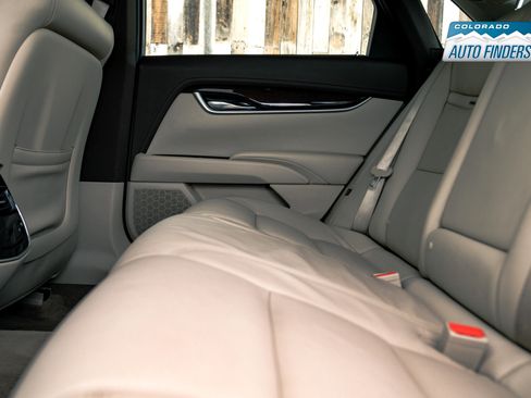 Used 2014 Cadillac XTS Luxury w/ Driver Awareness Package image 25