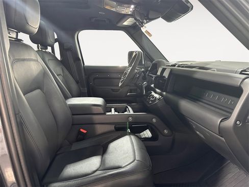 Used 2023 Land Rover Defender 110 Carpathian Edition image 15
