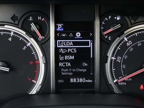 Used 2023 Toyota 4Runner TRD Off-Road Premium image 29