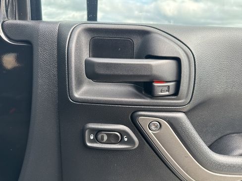 Used 2014 Jeep Wrangler Sport w/ Quick Order Package 24S image 15