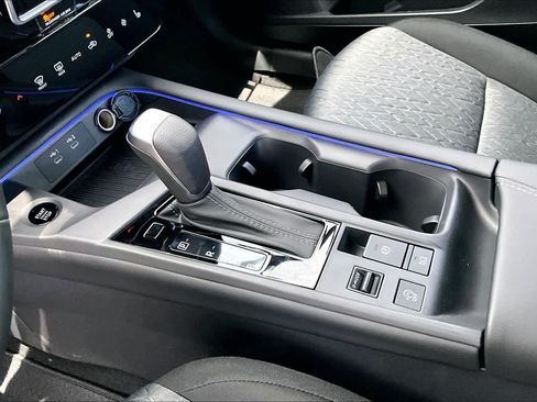 New 2026 Nissan Sentra SV w/ SV Convenience Package FWD image 7