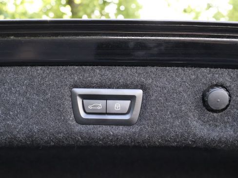 Used 2023 BMW 530i w/ Premium Package RWD image 52