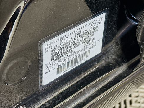 Used 2024 Nissan Versa SV w/ Trunk Package image 12