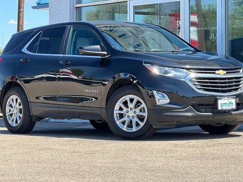 Used 2021 Chevrolet Equinox LT AWD/4WD image 2