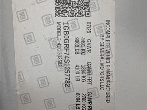 New 2025 Chevrolet Express 3500 w/ Power Convenience Package image 27