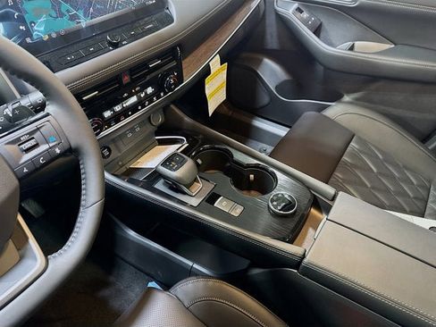 New 2026 Nissan Rogue Platinum w/ Platinum Premium Package image 20