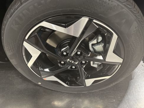 Certified 2026 Kia Seltos S image 14