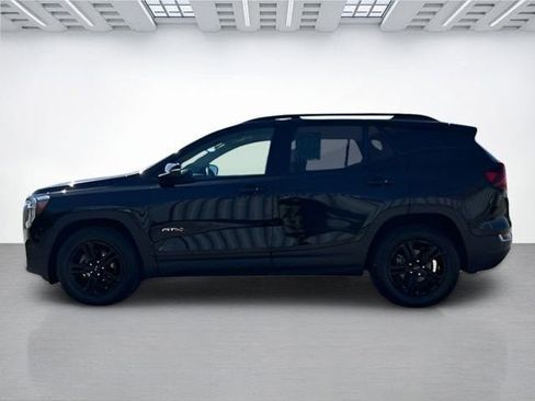 Used 2023 GMC Terrain AT4 image 7