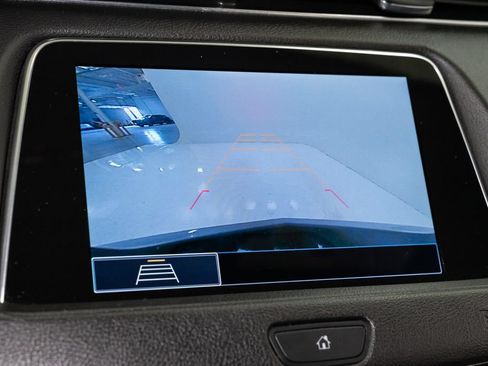 Used 2020 Cadillac XT4 Premium Luxury AWD/4WD image 16