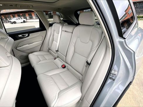 New 2026 Volvo XC60 B5 Ultra w/ Protection Package Premier AWD/4WD image 29