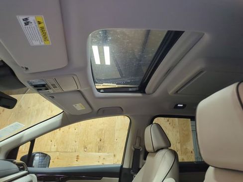 New 2026 Honda Odyssey Touring image 21