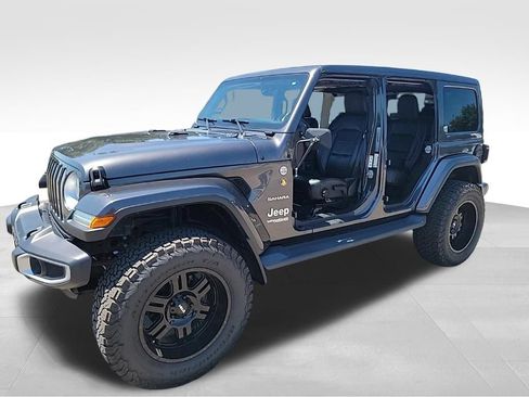Used 2019 Jeep Wrangler Unlimited Sahara w/ Uconnect 4C Nav & Sound Group AWD/4WD image 7