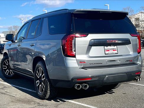 Used 2024 GMC Yukon AT4 w/ AT4 Premium Plus Package image 11