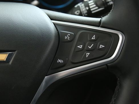 Used 2023 Chevrolet Equinox LT image 15