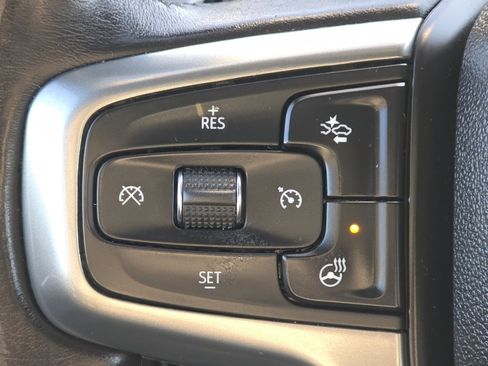 Used 2022 Chevrolet Silverado 1500 LT image 32