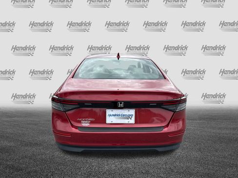 Certified 2023 Honda Accord EX image 9
